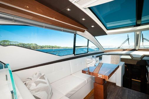 Cruisers Yachts 60 Cantius image