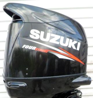 Suzuki DF115 image