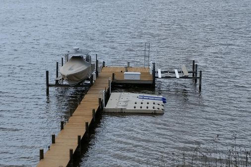 Marlago FS 35 CENTER CONSOLE image