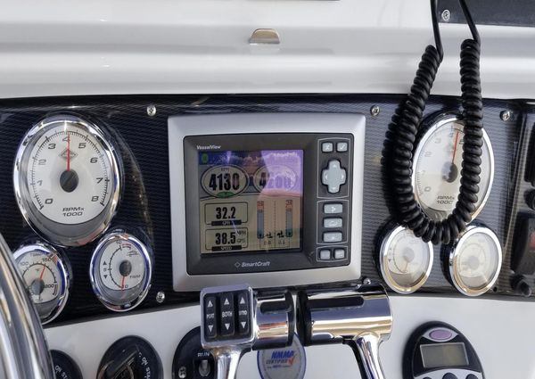 Marlago FS 35 CENTER CONSOLE image