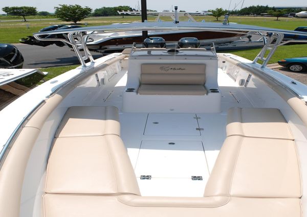 Marlago FS 35 CENTER CONSOLE image