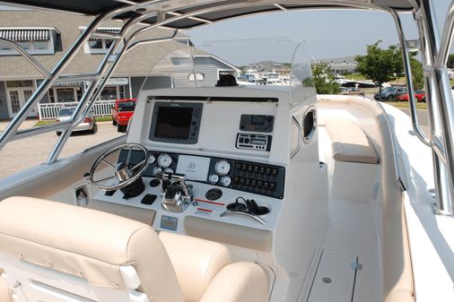 Marlago FS 35 CENTER CONSOLE image