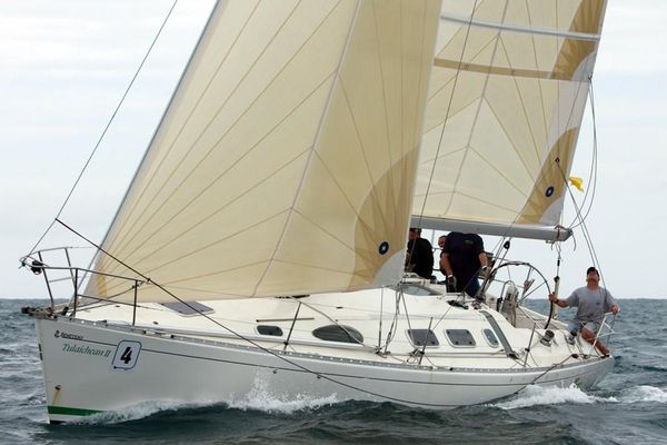 Beneteau First 38S5 - main image