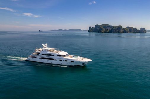 Trinity Yachts SAPPHIRE image