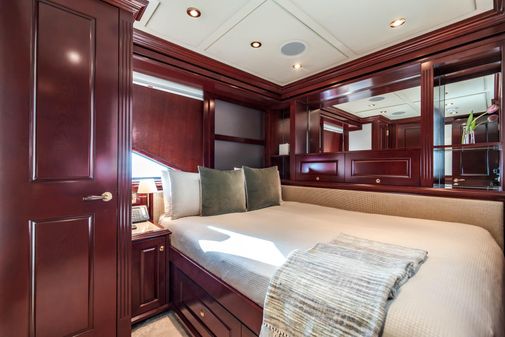 Trinity Yachts SAPPHIRE image