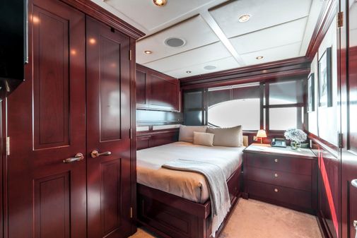 Trinity Yachts SAPPHIRE image