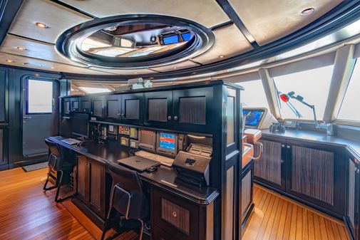 Trinity Yachts SAPPHIRE image