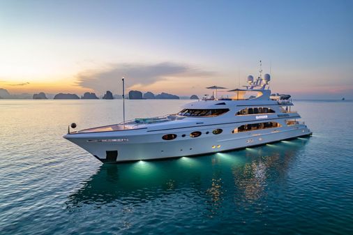 Trinity Yachts SAPPHIRE image