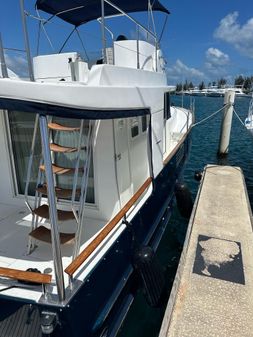 Beneteau Swift Trawler 42 image