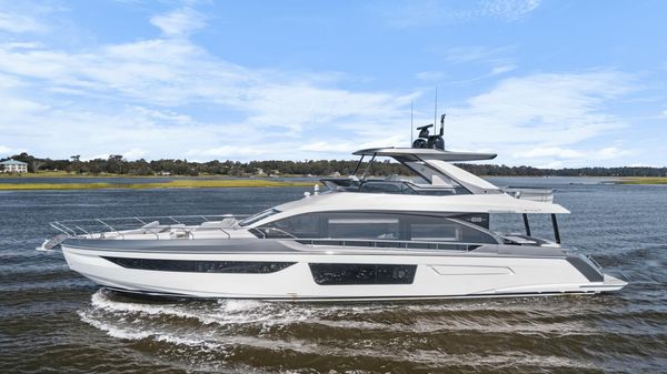 Azimut 68 