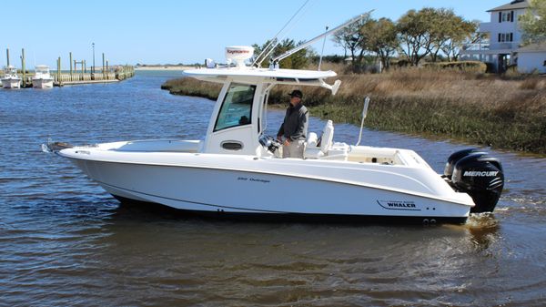 Boston Whaler 250 Outrage 