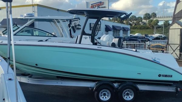 Yamaha Boats 255 FSH Sport E