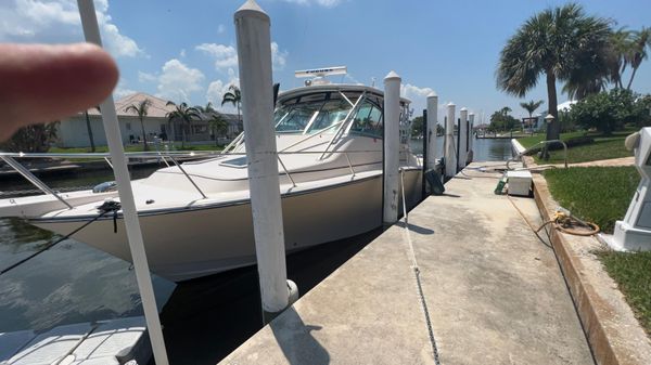 Grady-White 360 Express
