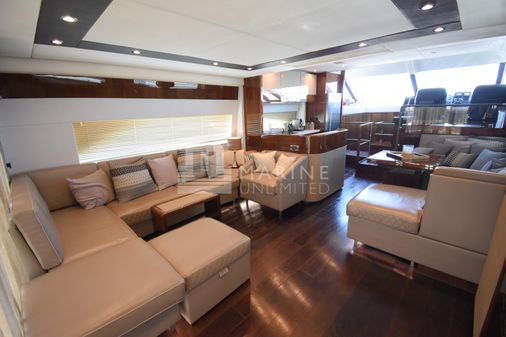 Fairline SQUADRON-65 image