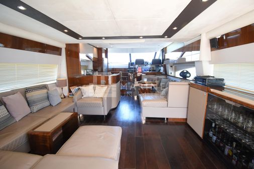 Fairline SQUADRON-65 image