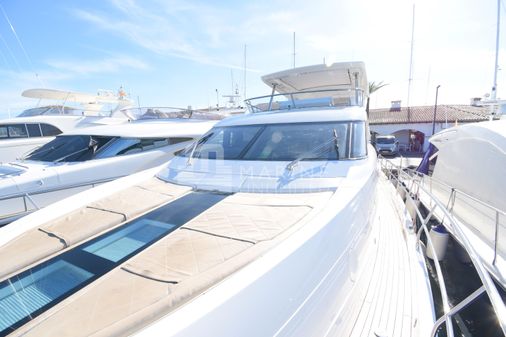 Fairline SQUADRON-65 image