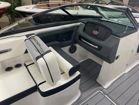 Chaparral 247 SSX image