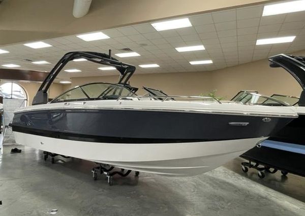 Chaparral 247 SSX image