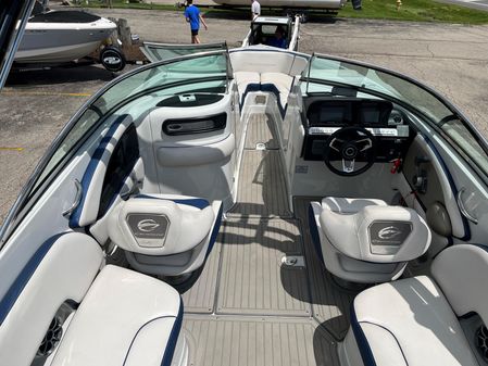 Crownline 270-SS-SURF image