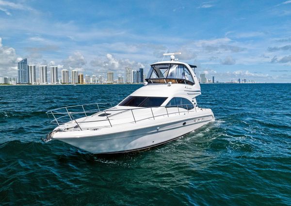 Sea Ray 44 Sedan Bridge image