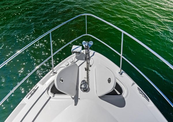 Sea Ray 44 Sedan Bridge image