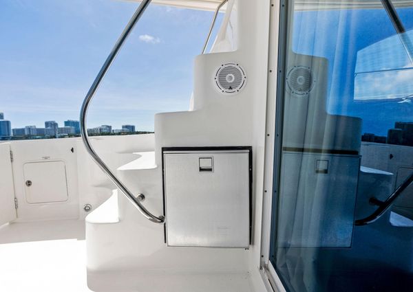 Sea Ray 44 Sedan Bridge image