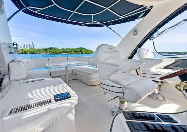 Sea Ray 44 Sedan Bridge image