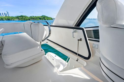 Sea Ray 44 Sedan Bridge image