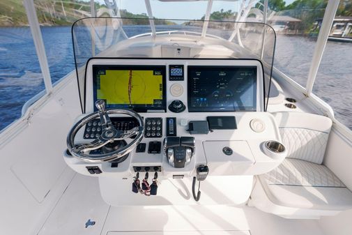 Intrepid 409 Valor image