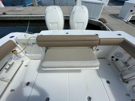 Boston Whaler 330 Outrage image