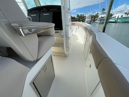 Boston Whaler 330 Outrage image