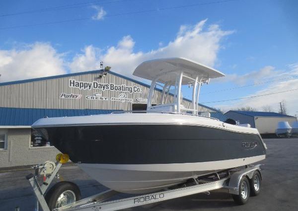 Robalo R222-CENTER-CONSOLE image