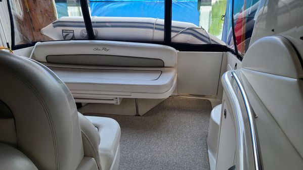 Sea Ray 300 Sundancer image