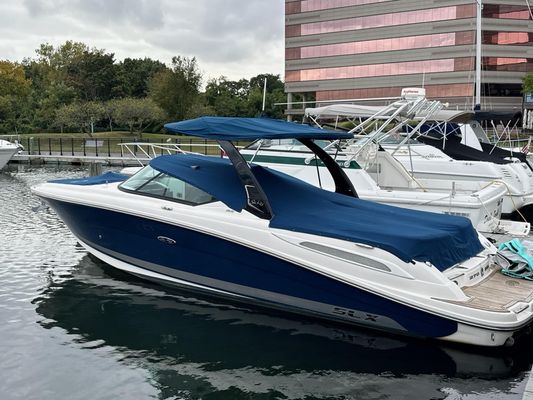 Sea-ray 270-SLX - main image