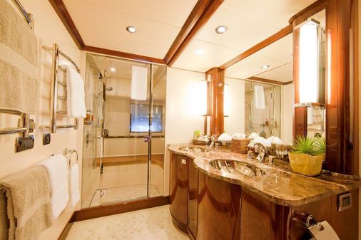 Alloy Yachts 2003 image