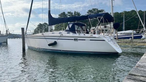 Hunter 33.5