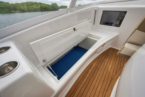 Spencer Yachts Express image