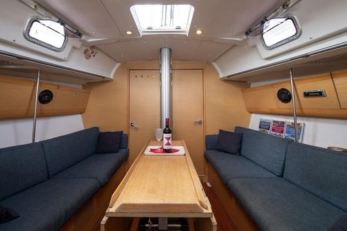 Beneteau FIRST-40 image