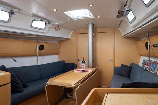 Beneteau FIRST-40 image