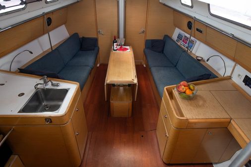 Beneteau FIRST-40 image