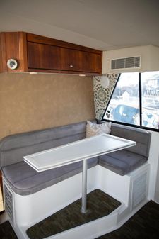 Bayliner 4788 Pilot House Motoryacht image