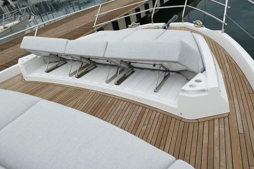 Azimut 53-FLYBRIDGE image