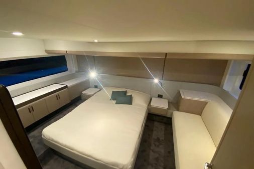 Azimut 53-FLYBRIDGE image