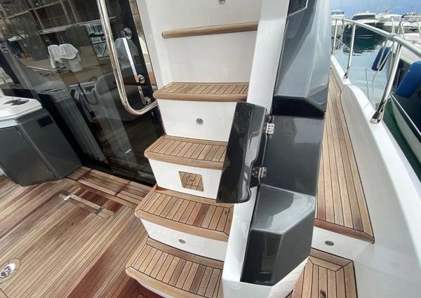 Azimut 53-FLYBRIDGE image