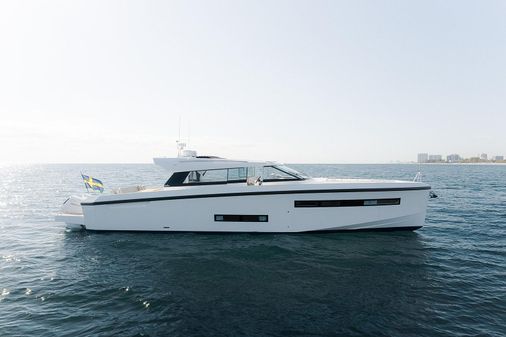 Delta Powerboats 48 Coupe image