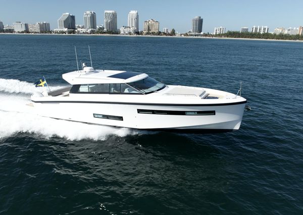 Delta Powerboats 48 Coupe image