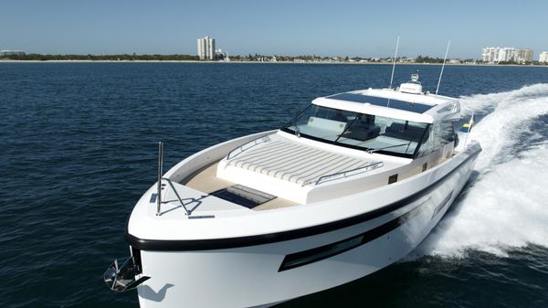 Delta Powerboats 48 Coupe