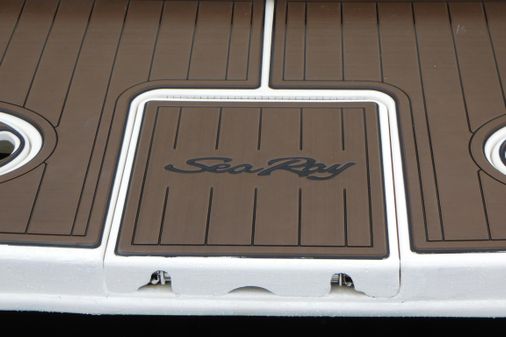 Sea Ray 460 Sundancer image