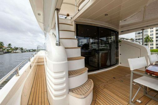 Princess 67 Flybridge image