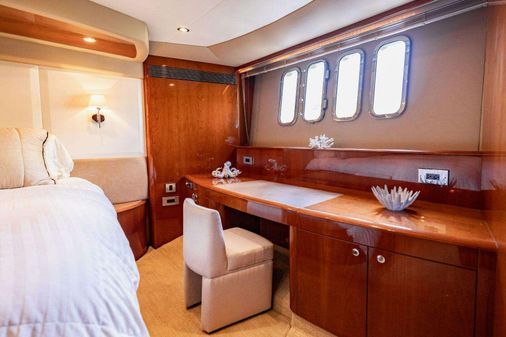 Princess 67 Flybridge image